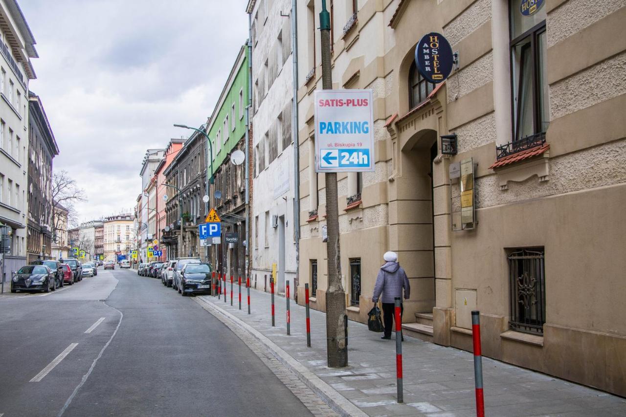 Amber Hostel Krasków Exteriör bild